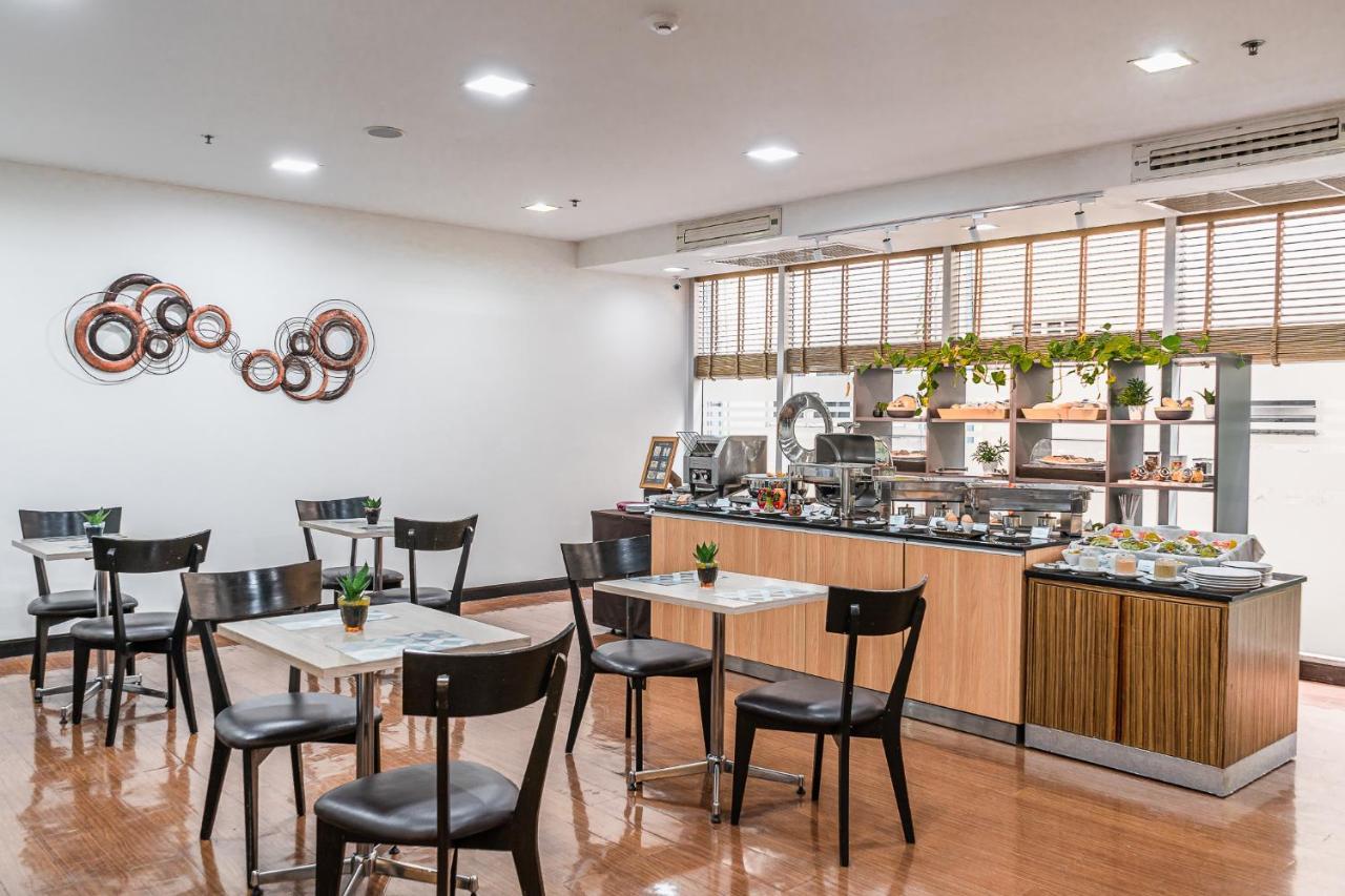 Jasmine Grande Residence Бангкок Экстерьер фото The lounge at Yangon International Airport