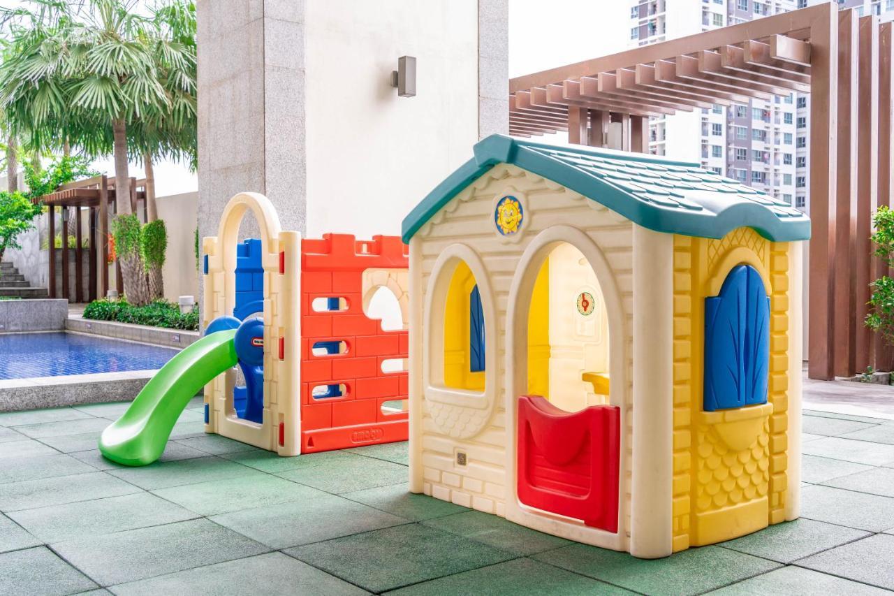 Jasmine Grande Residence Бангкок Экстерьер фото A playhouse